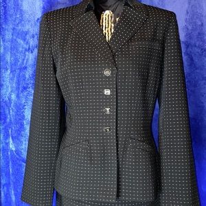 Sag Harbor Suit